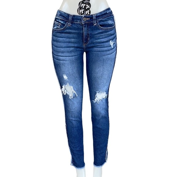 Sneak Peek Jeans Size 9 - Picture 1 of 10